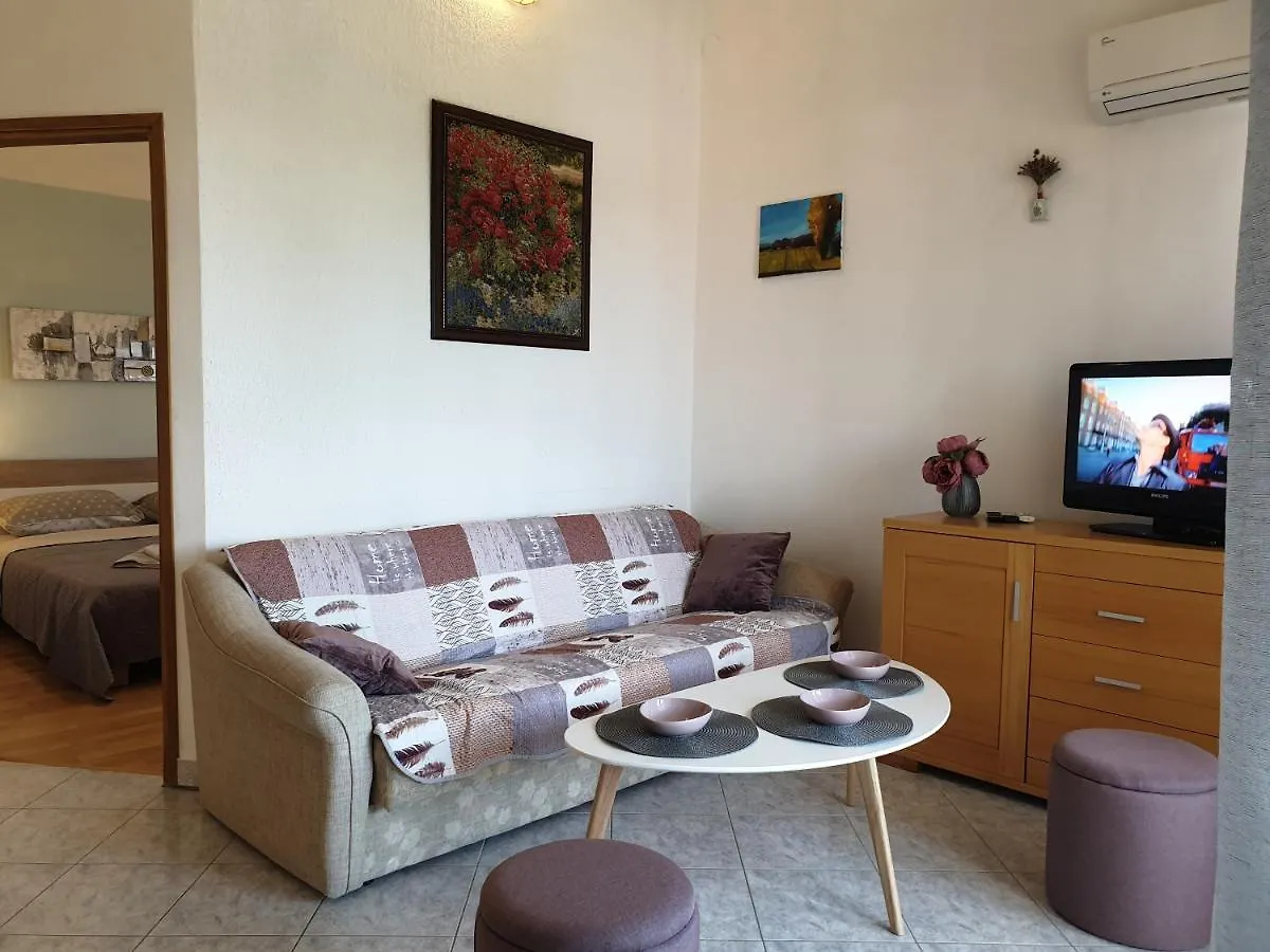 Apartments Vitalia Premantura 0*,  Croatia